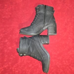 Crown Vintage Black Lace Up Boots